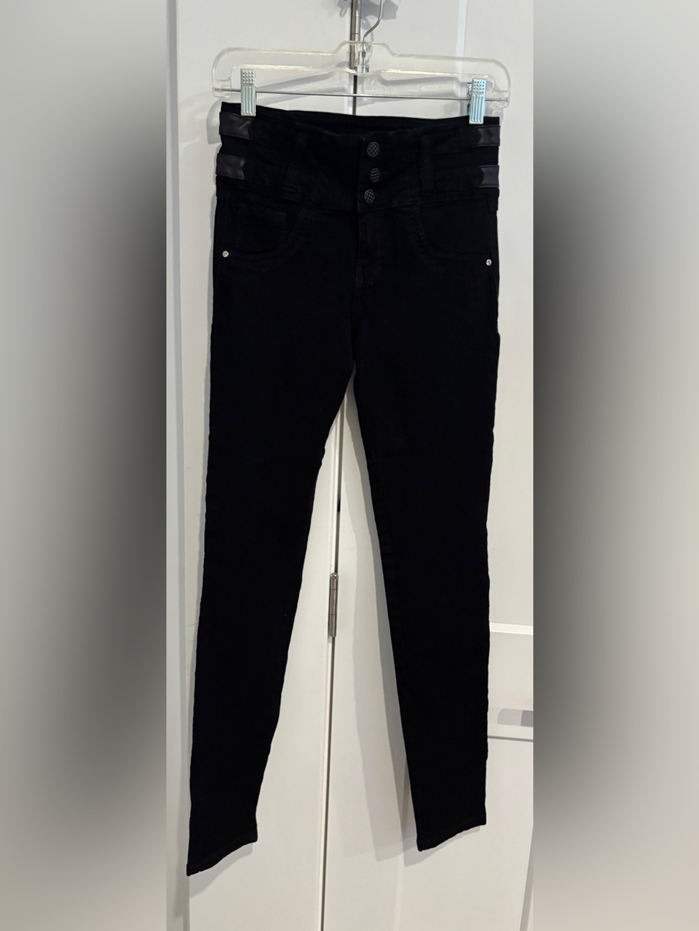 Women's 3 Button High Waist Black Skinny Jeans